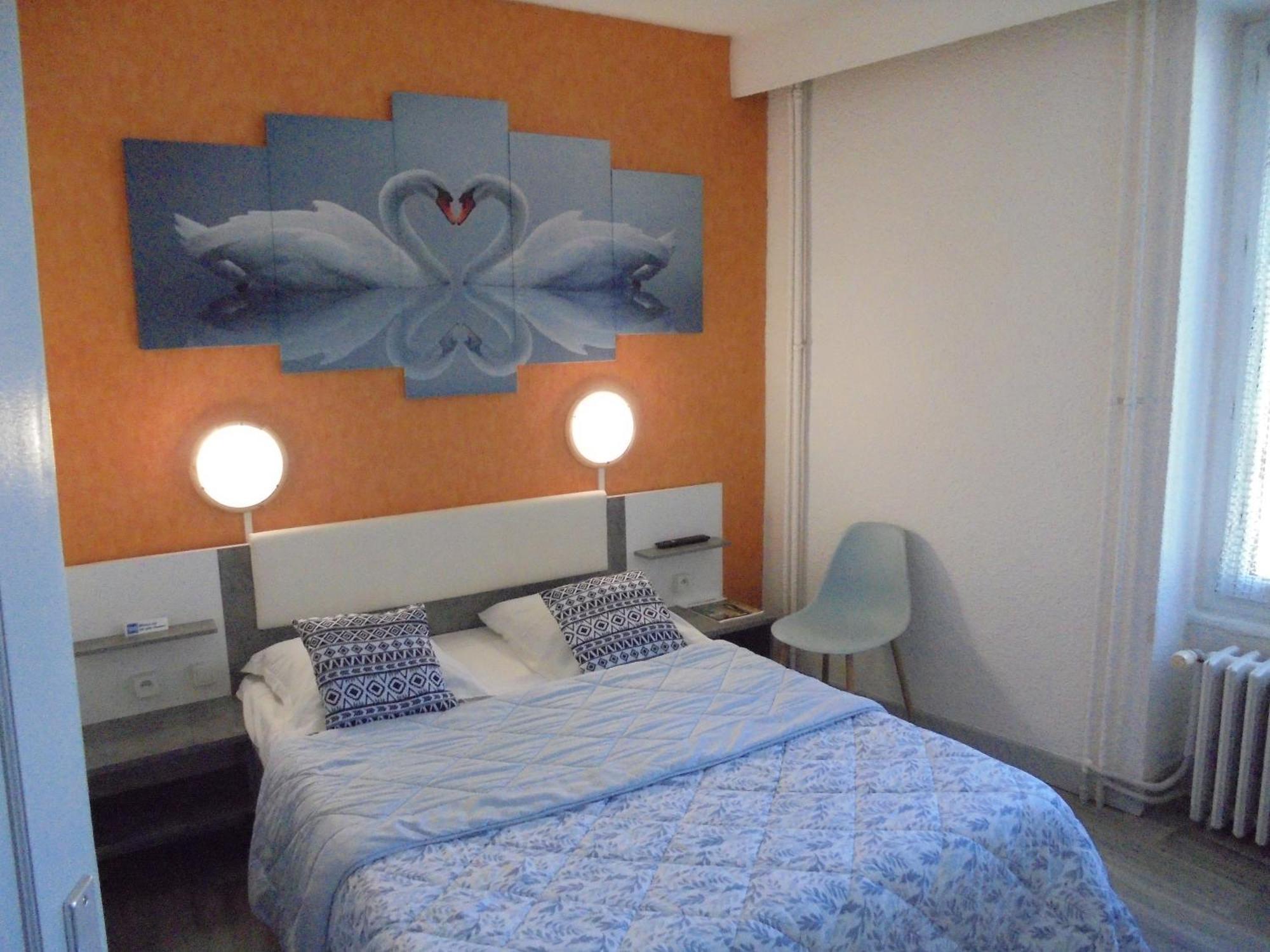 Hotel De La Gare Montluçon Eksteriør bilde