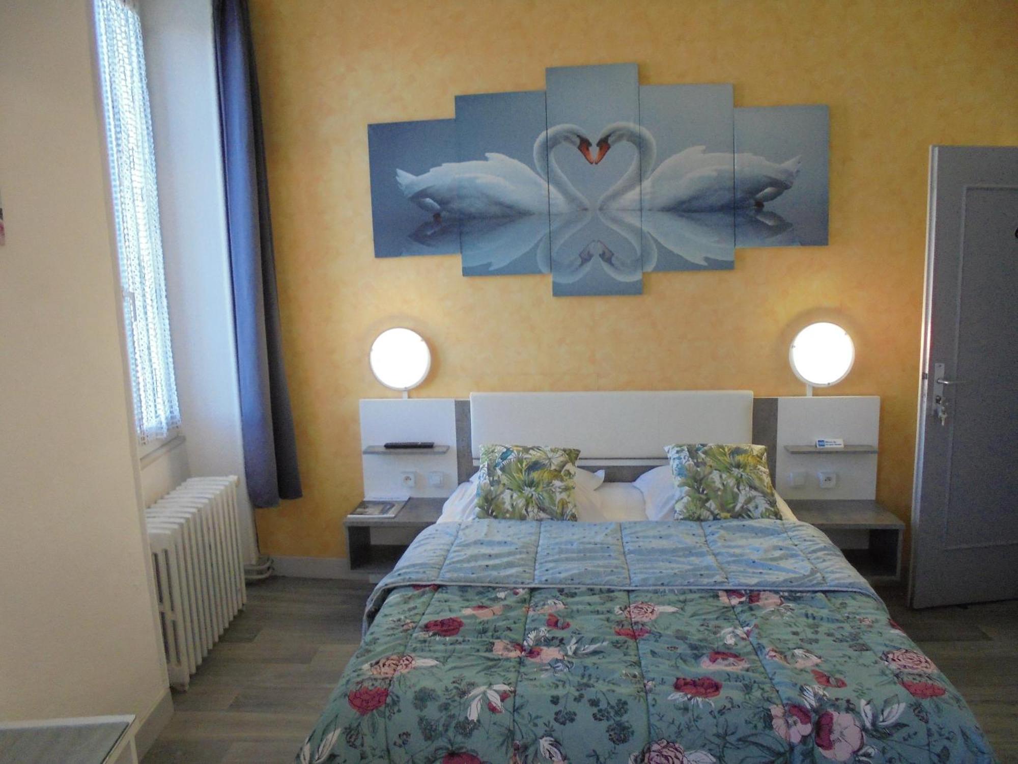 Hotel De La Gare Montluçon Eksteriør bilde
